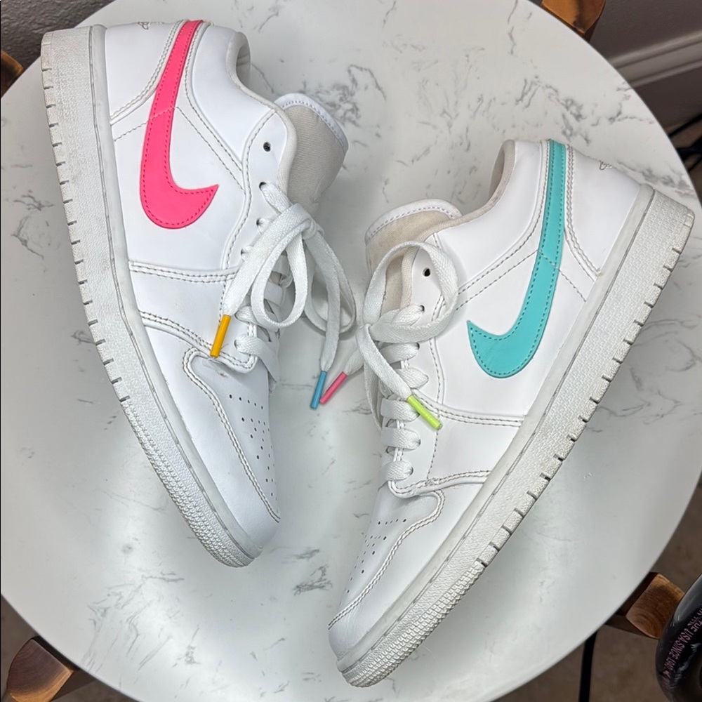 Nike Air Jordan 1 Low Mens 7.5 (9 w) white neon Multi-Color Swoosh Sneakers CW…‎ - Picture 3 of 16
